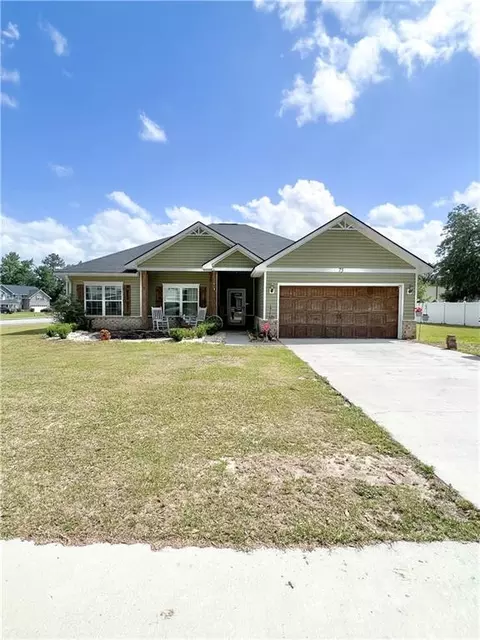 75 Maggie Ln, Allenhurst, GA 31301