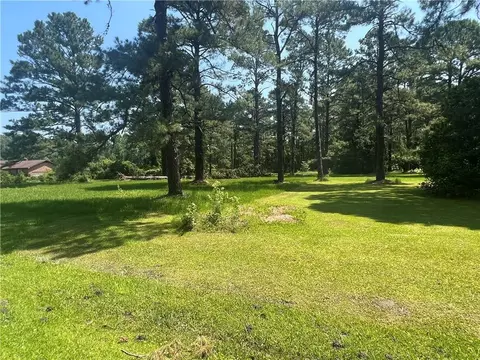 175 Anguilla Dr, Brunswick, GA 31523