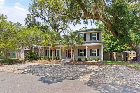 15 Holly Ln, Saint Simons Island, GA 31522