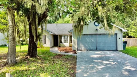 141 Lakeside Dr, Kingsland, GA 31548