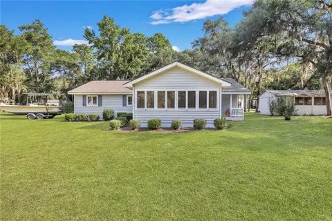 1051 Ina St NE, Townsend, GA 31331