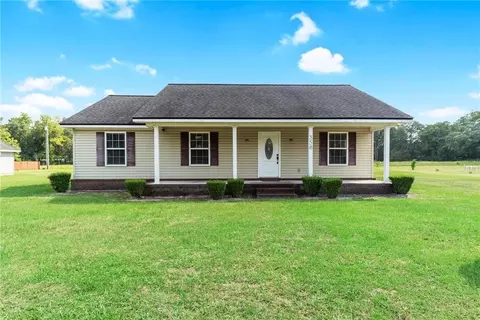 356 Pinckney Dr, Folkston, GA 31537