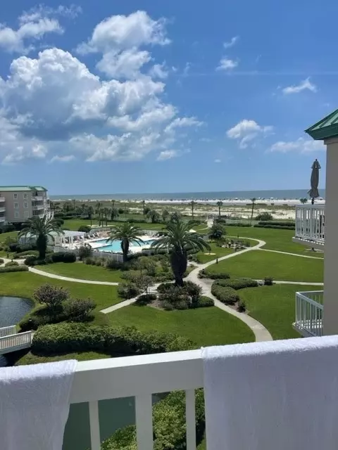 1400 Ocean Blvd #306, Saint Simons Island, GA 31522