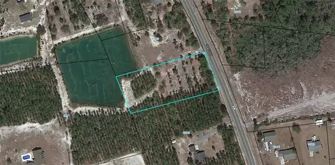 110 Highway W, Hortense, GA 31543