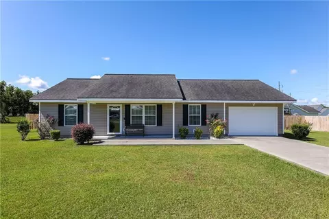 2351 Ben Hill Ave, Waycross, GA 31503