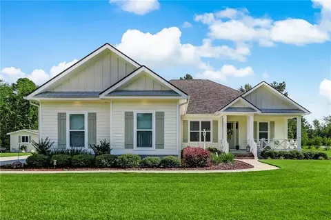32 Headwaters Ct, Kingsland, GA 31548