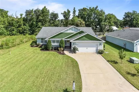 243 Hide Away Lake Dr, Kingsland, GA 31548