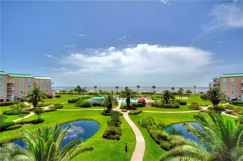 1400 Ocean Blvd #218, Saint Simons Island, GA 31522