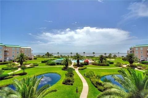 1400 Ocean Blvd #218, Saint Simons Island, GA 31522
