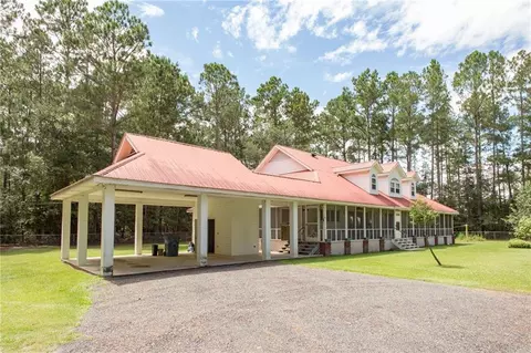 3974 Thigpen Rd, Waycross, GA 31503