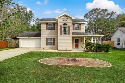 129 Lake Wellington Dr, Kingsland, GA 31548