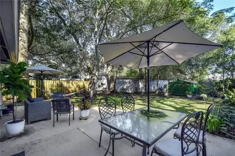 241 Island Dr, Saint Simons Island, GA 31522