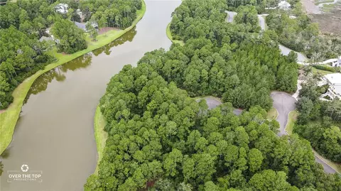 105 Travelers Ct, Saint Marys, GA 31558