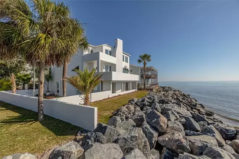 100 Twelfth St, Saint Simons Island, GA 31522