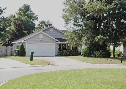 100 Bridgewater Cir, Brunswick, GA 31525