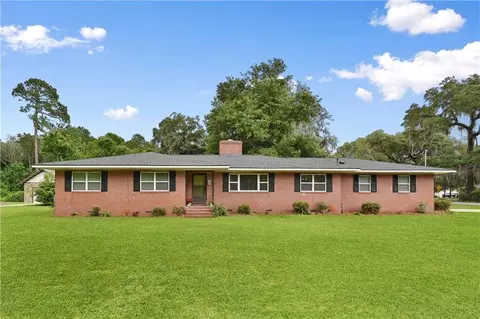 174 Highland Park Dr, Brunswick, GA 31523