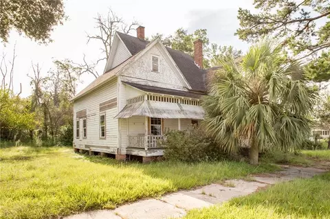 705 Stephenson St, Waycross, GA 31501