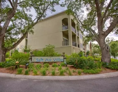 150 Salt Air Dr #221, Saint Simons Island, GA 31522