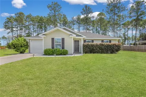 47 Turpentine Cir, Jesup, GA 31545