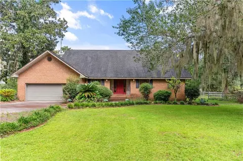 30155 Us Hwy 17 Hwy, Waverly, GA 31565
