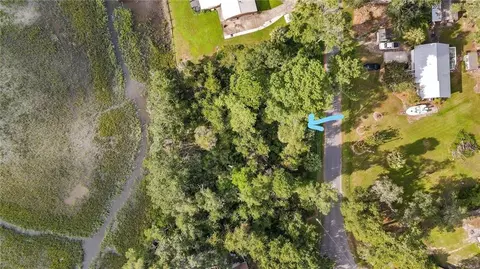 124 Fancy Bluff Cir, Brunswick, GA 31523
