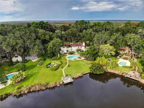432 Mimosa Dr, Saint Simons Island, GA 31522