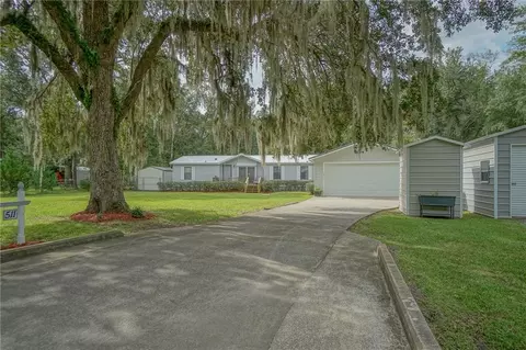 511 Fancy Bluff Rd, Brunswick, GA 31523