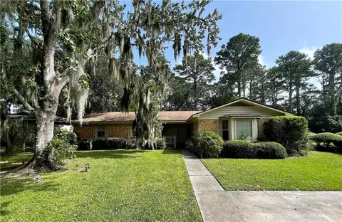 507 Old Mission Rd, Brunswick, GA 31525