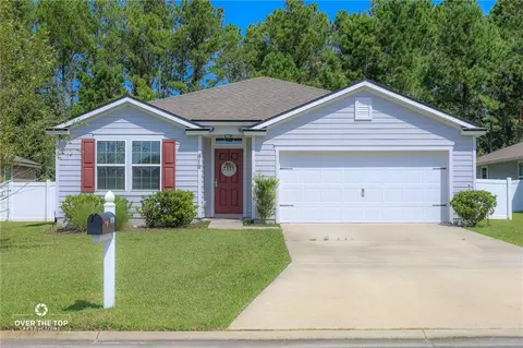 419 Cedar Breeze Dr, Kingsland, GA 31548