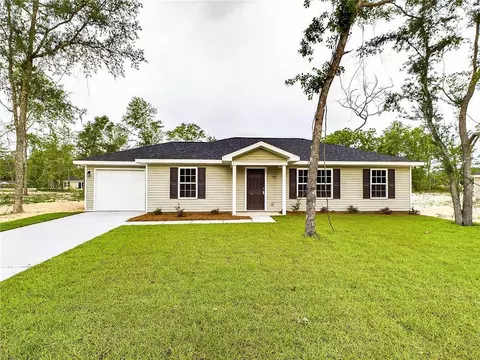 15 Cruz Rd, Jesup, GA 31545