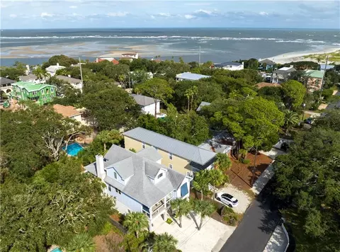 4334 14th St, Saint Simons Island, GA 31522