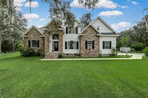 490 Settlers Bluff Rd, Folkston, GA 31537