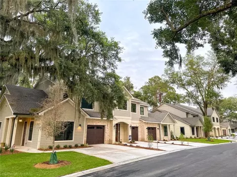 126 Fifty Oaks Ln #126, Saint Simons Island, GA 31522