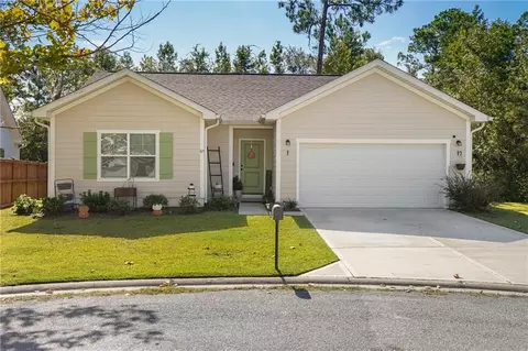 65 Greyfield Dr, Brunswick, GA 31525