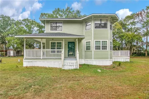 1715 Shaw Rd, Hinesville, GA 31313