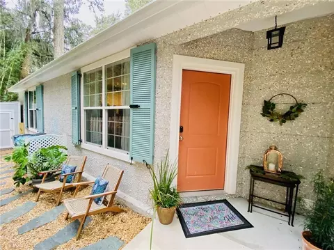 423 Palmetto St, Saint Simons Island, GA 31522