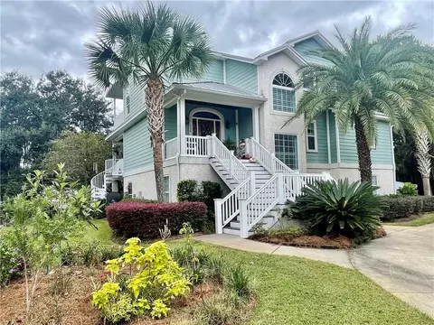 125 Palmera Ln, Brunswick, GA 31525