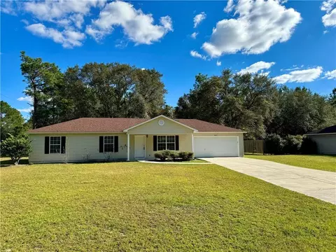 6802 Oak Wood Ln, Blackshear, GA 31516