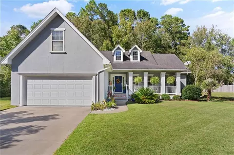 160 Hardwood Forest Dr, Brunswick, GA 31525