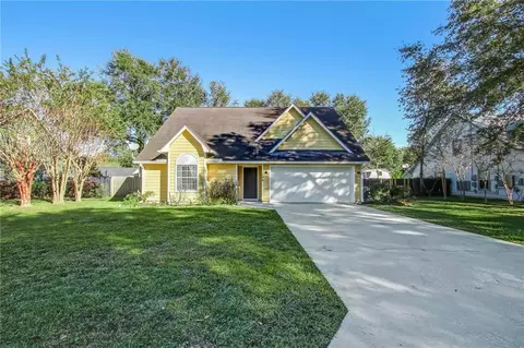 104 Royal Acres Cir, Kingsland, GA 31548