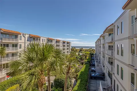 1440 Ocean Blvd #321, Saint Simons Island, GA 31522
