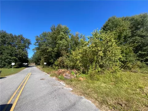 00 E Drive Dr, Jesup, GA 31545
