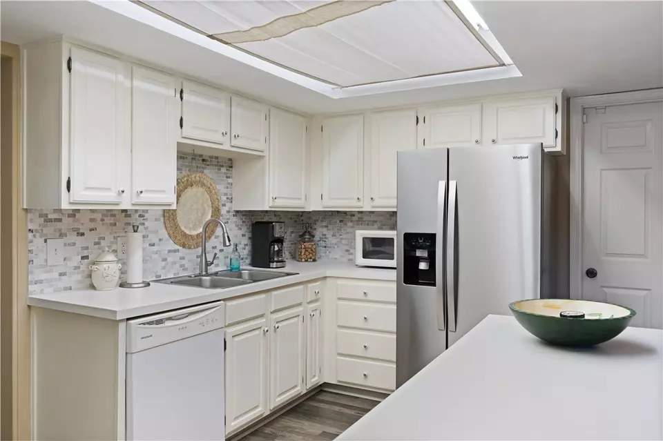  1 W Lake Dr, Saint Simons Island, GA 31522 photo 16