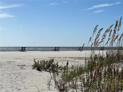 1524 Wood Ave #311, Saint Simons Island, GA 31522