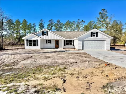 1262 Post Rd, Hortense, GA 31543