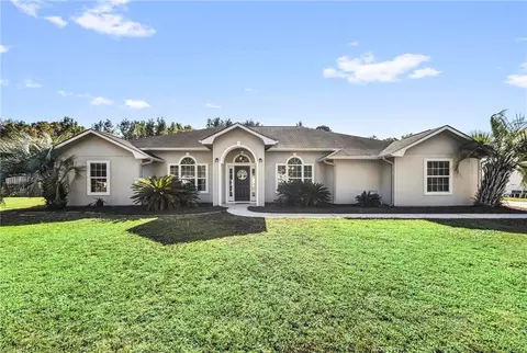 112 Sago Palm Dr, Kingsland, GA 31548
