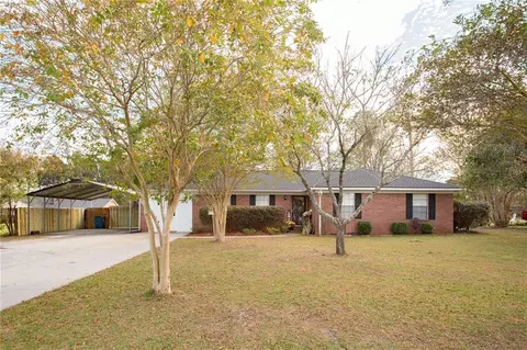 3428 Meadow Ln, Waycross, GA 31503