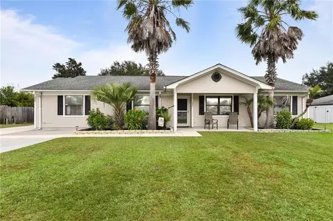 332 Hillside Cir, Kingsland, GA 31548