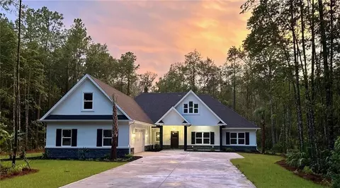 88 Heron Point Ln, Woodbine, GA 31569