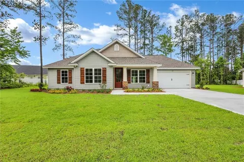 127 Sweetwater Blvd, Brunswick, GA 31525